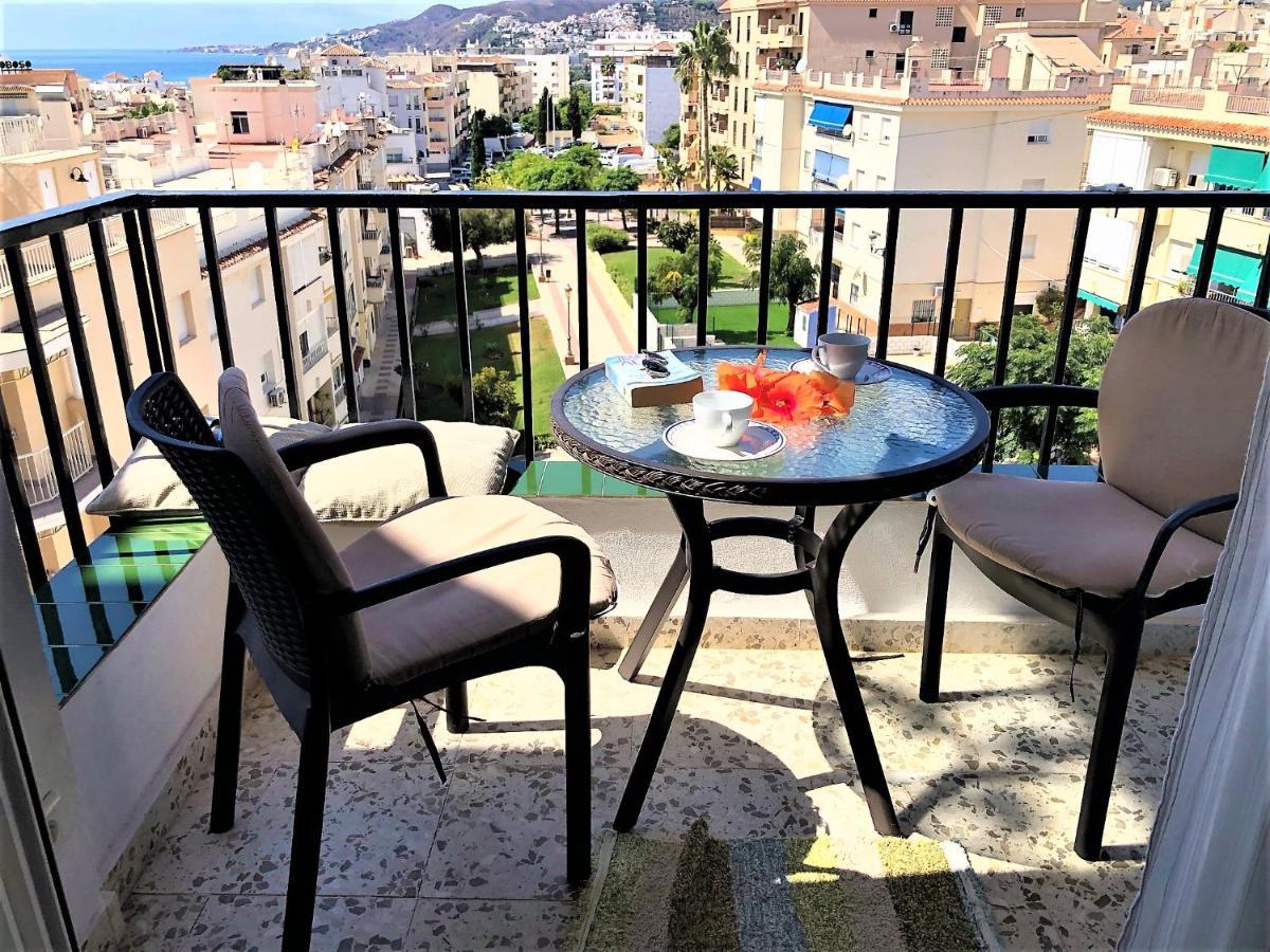 Salute To The Sea Apartment Nerja Exterior photo